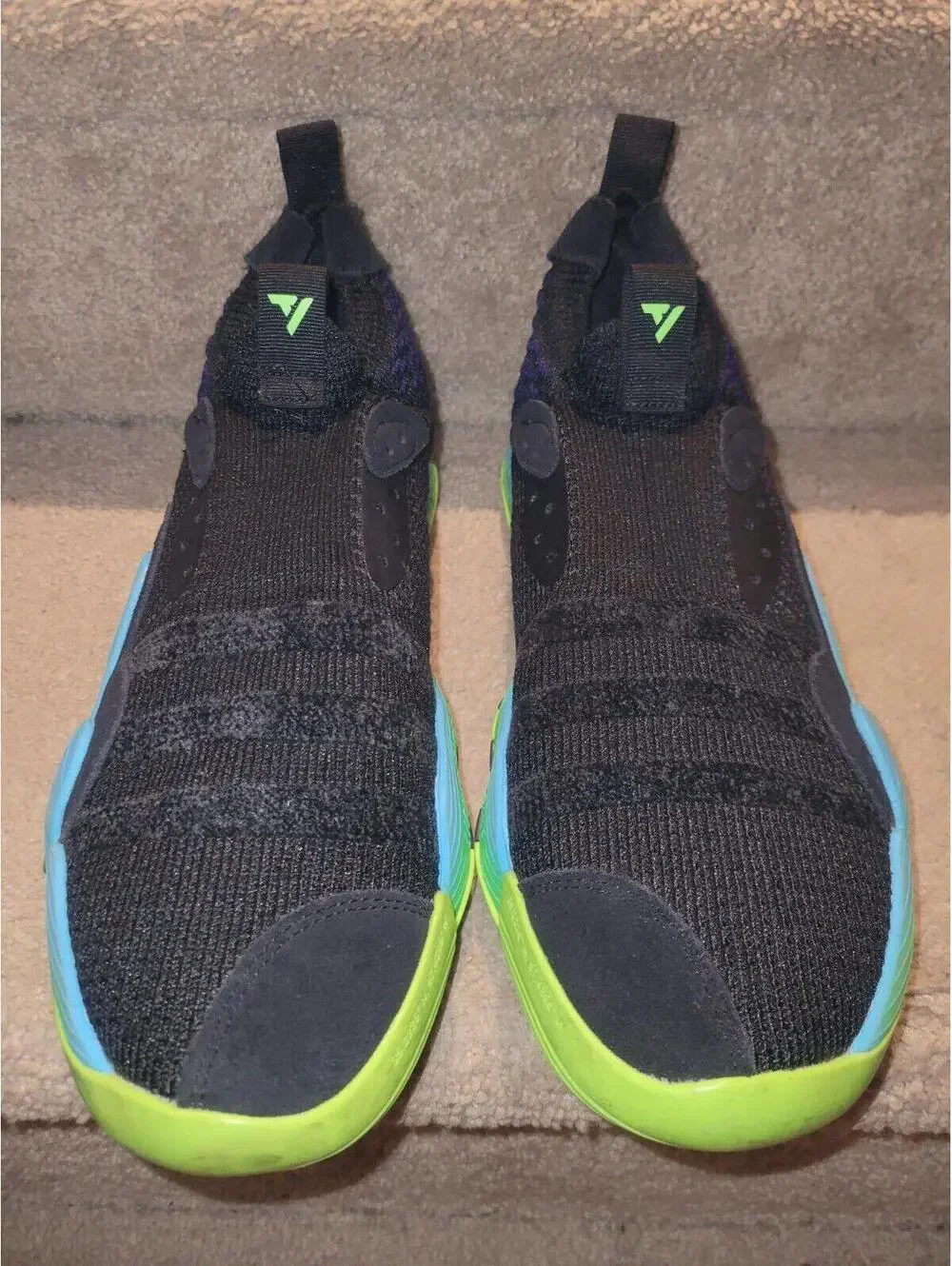 Size 11 - adidas Trae Young 2 Trae-Tlien